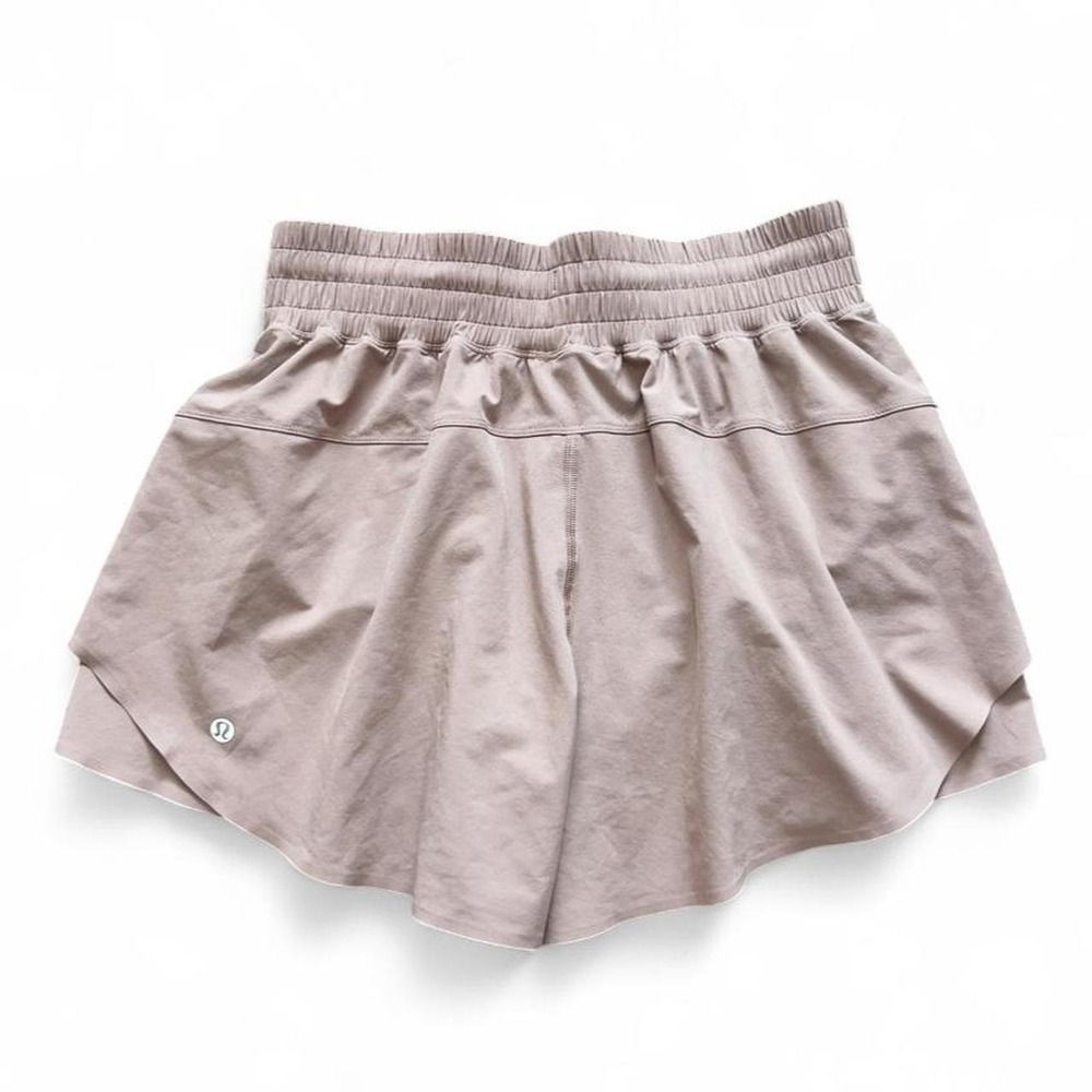 Lululemon Shake It Out High Rise Running Short 2.5" Brown Size Small